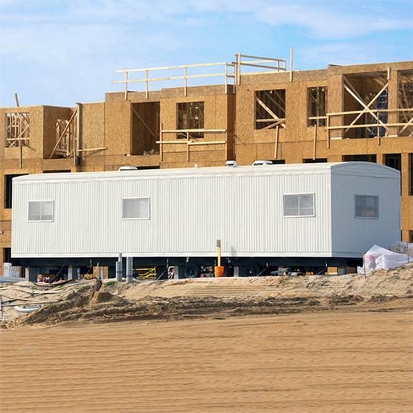 construction trailers can modify trailers to include desired features and layouts